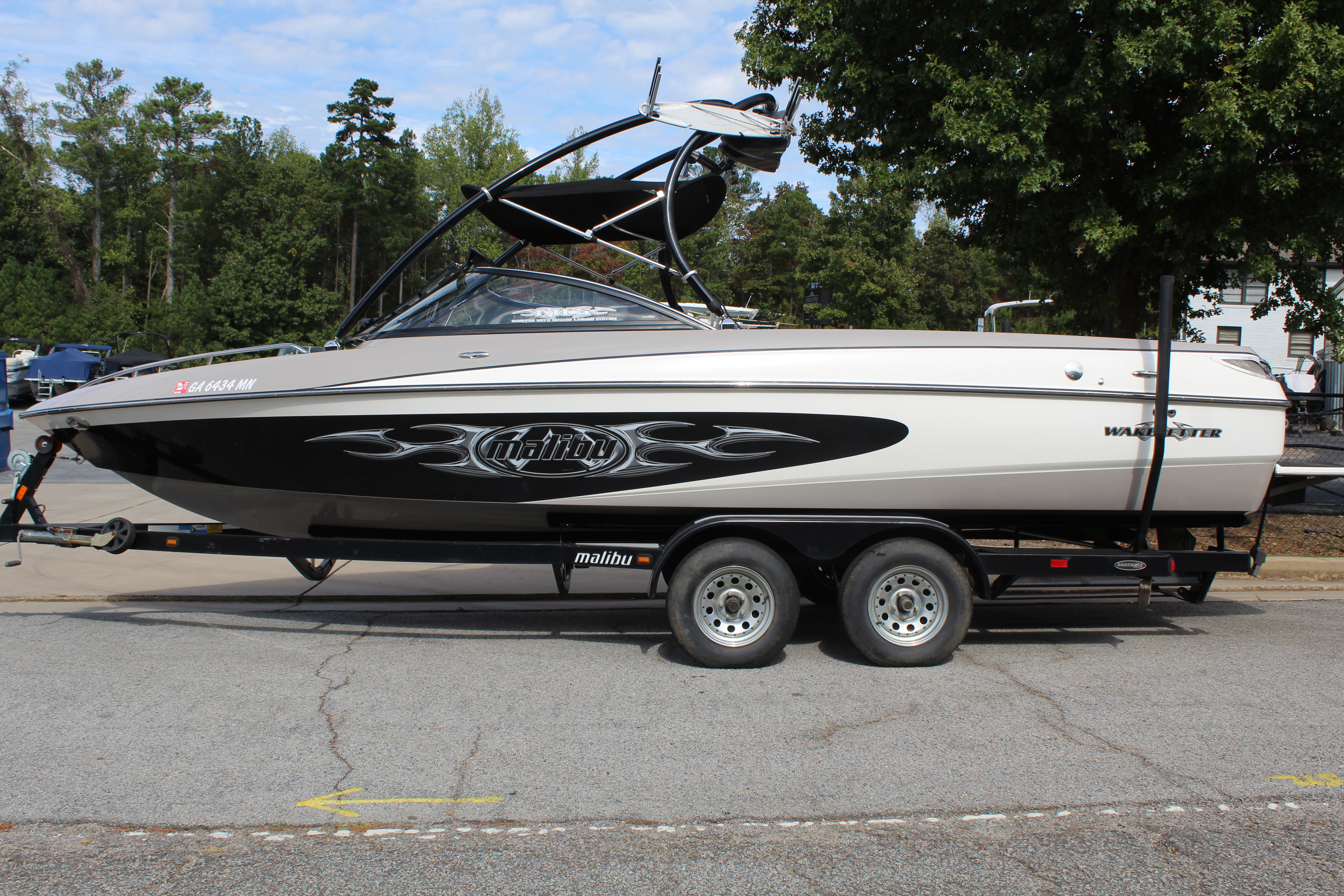 2005 Malibu 23 XTI Wakesetter
