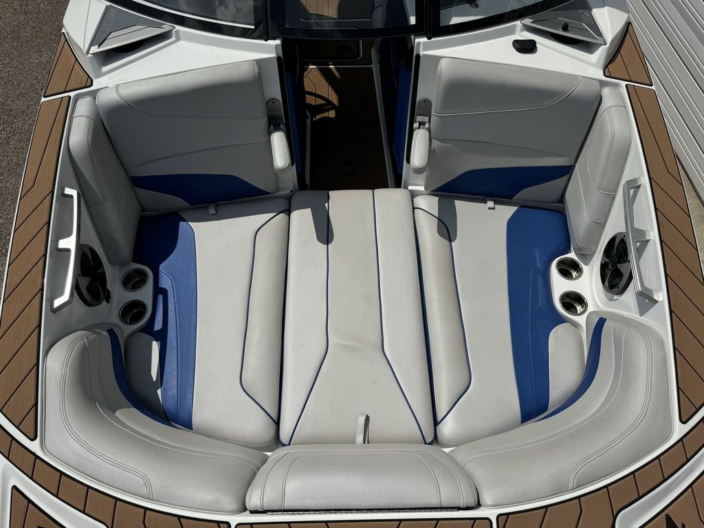 2018 Malibu Boats 22 MXZ