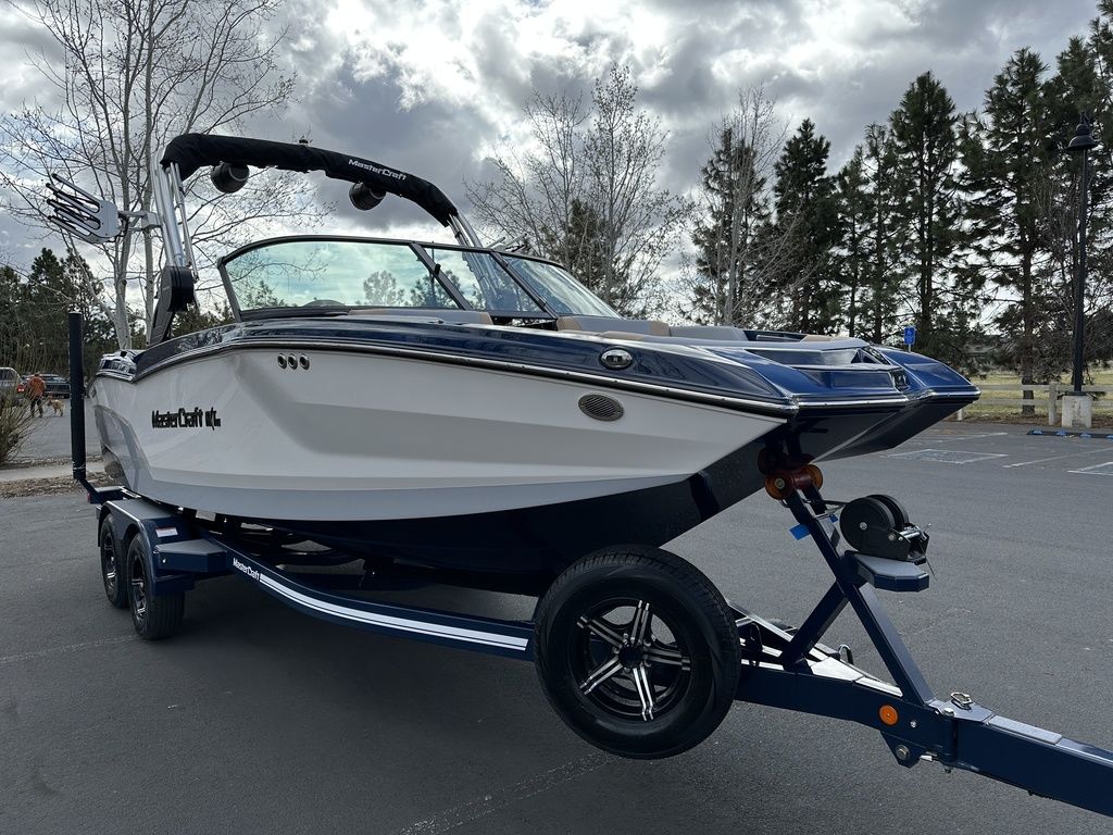 2024 MasterCraft NXT22