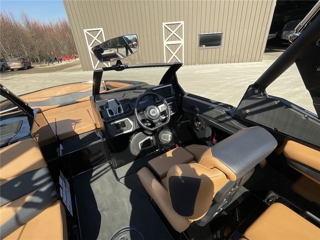 2024 Axis A225