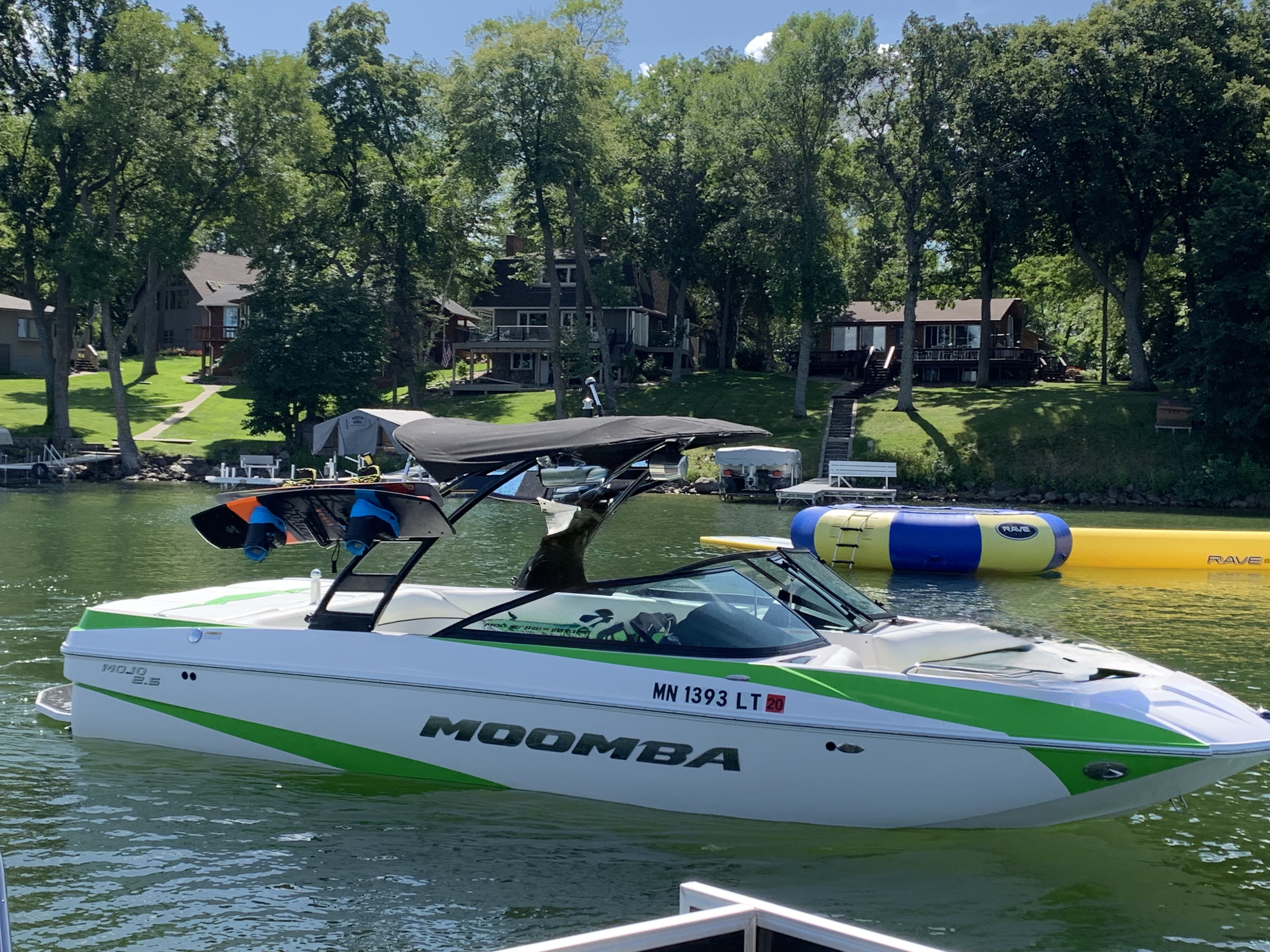 2013 MOOMBA MOJO 2.5 W/ SURF SYSTEM & XL BALLAST SYSTEM