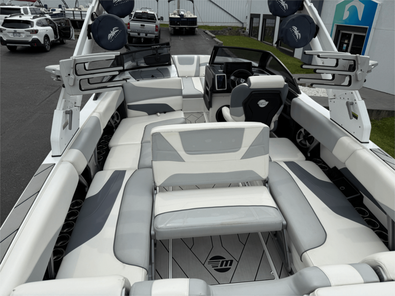 2020 Malibu Wakesetter 24MXZ