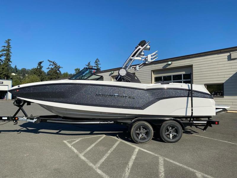 NEW 2023 MasterCraft NXT22