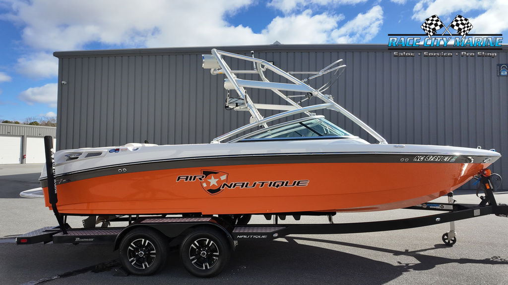 2008 Nautique 236