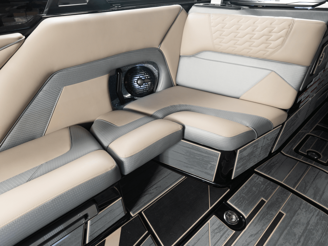 2025 Centurion Ri265 &#8211; Gunmetal / Black