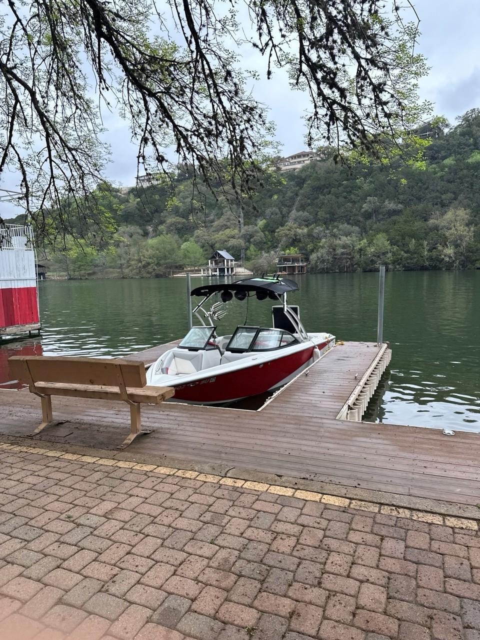 2011 Tige Z1 – Low Hours and Clean