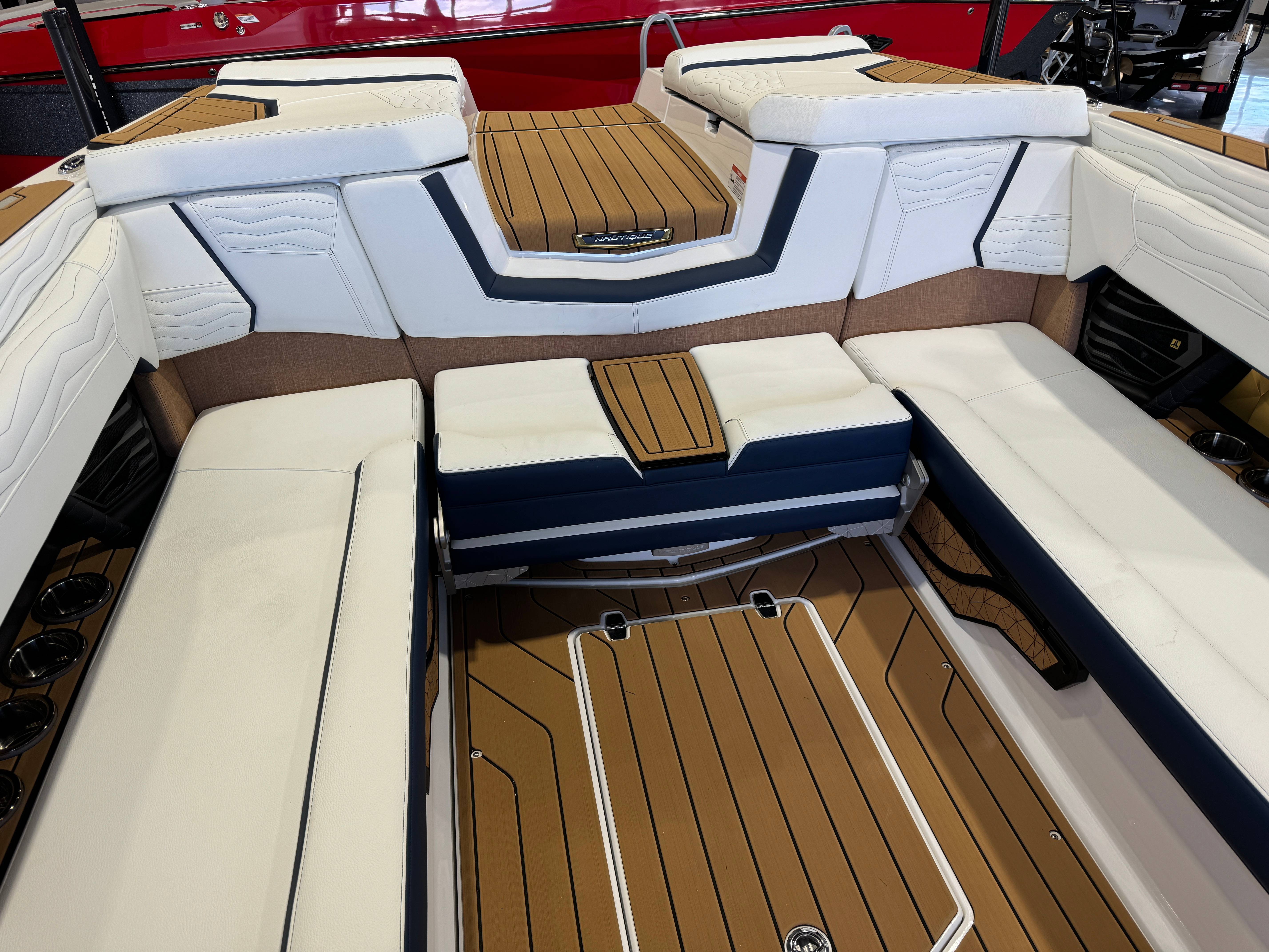 2025 Nautique Super Air Nautique G25