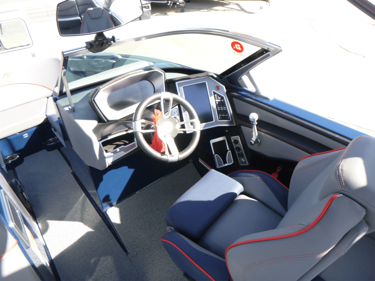 2019 MasterCraft XT22