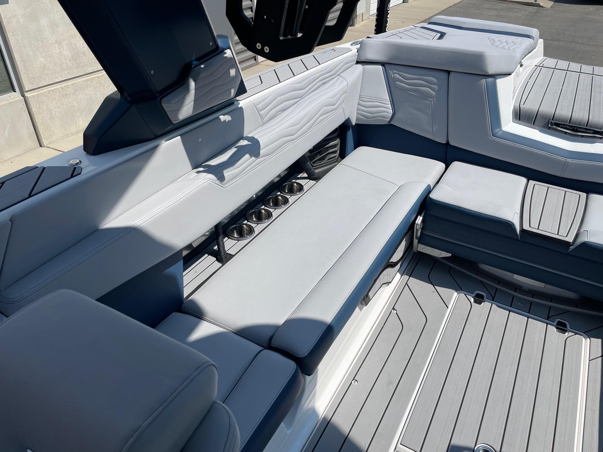 2025 NAUTIQUE G25 W/ZZ8S SUPERCHARGED POWER PLANT