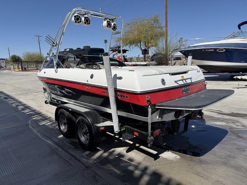 2004 Malibu Wakesetter VLX