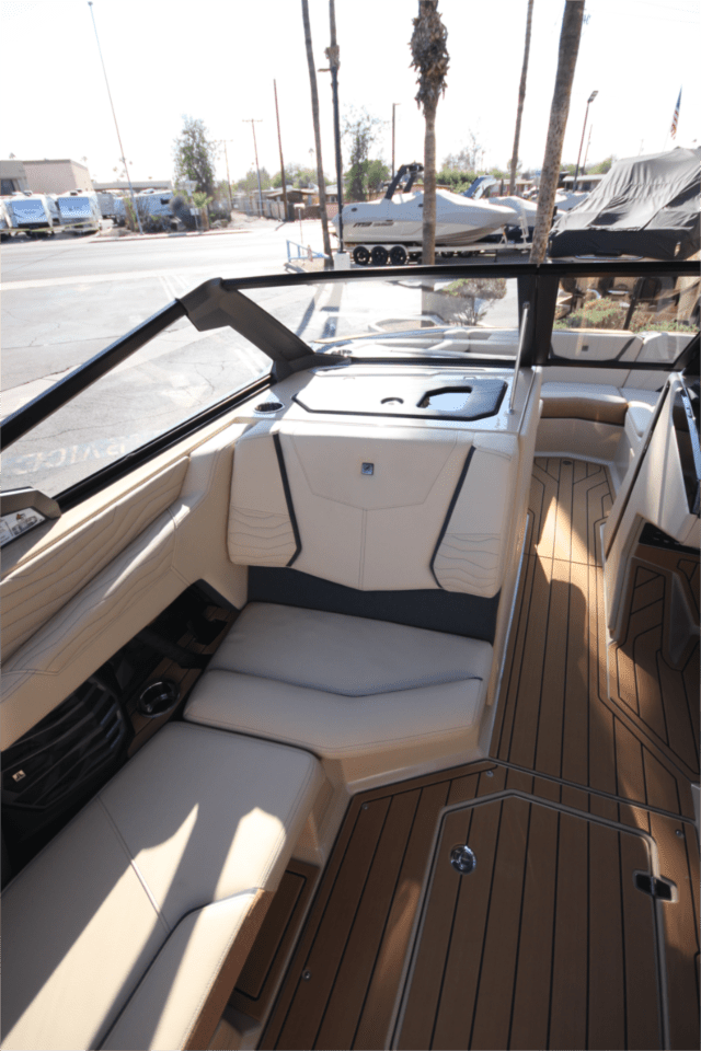 2025 Super Air Nautique G23 &#8220;Centennial Edition&#8221;