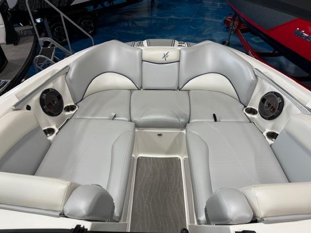 2018 MasterCraft X46