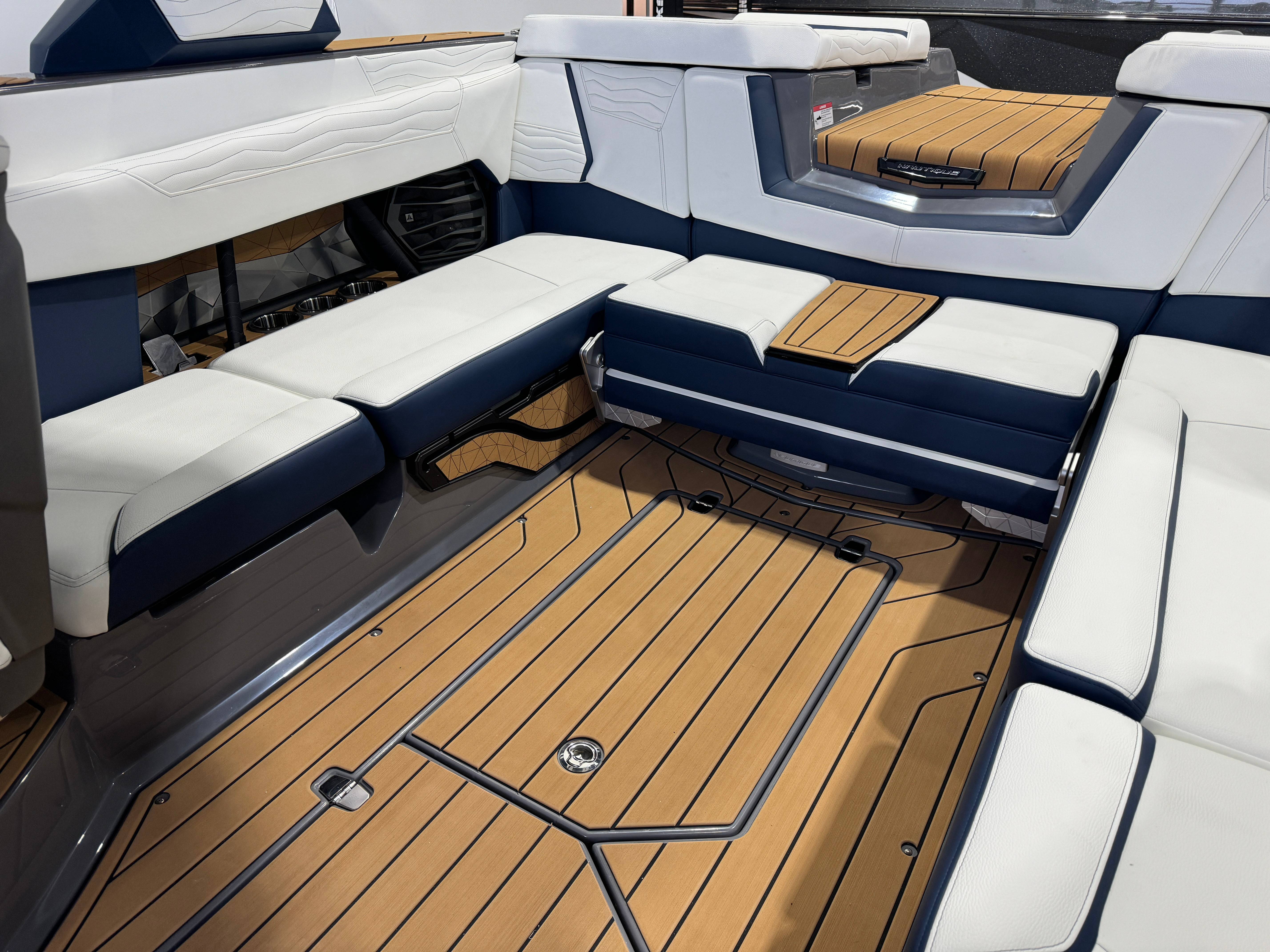 2025 Nautique Super Air Nautique G23