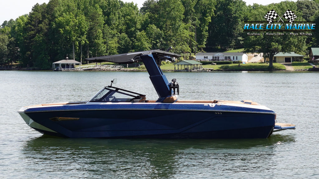 boat.Title