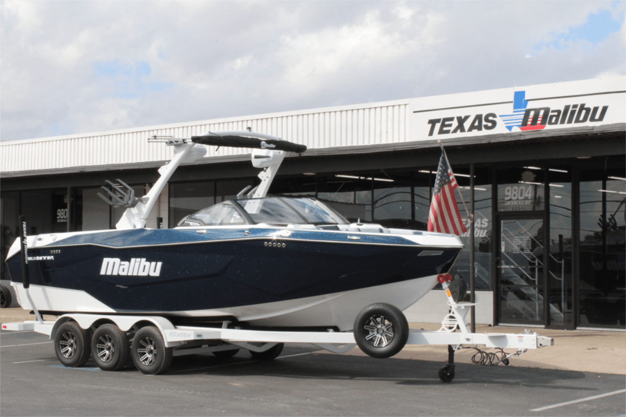2025 Malibu 25 LSV