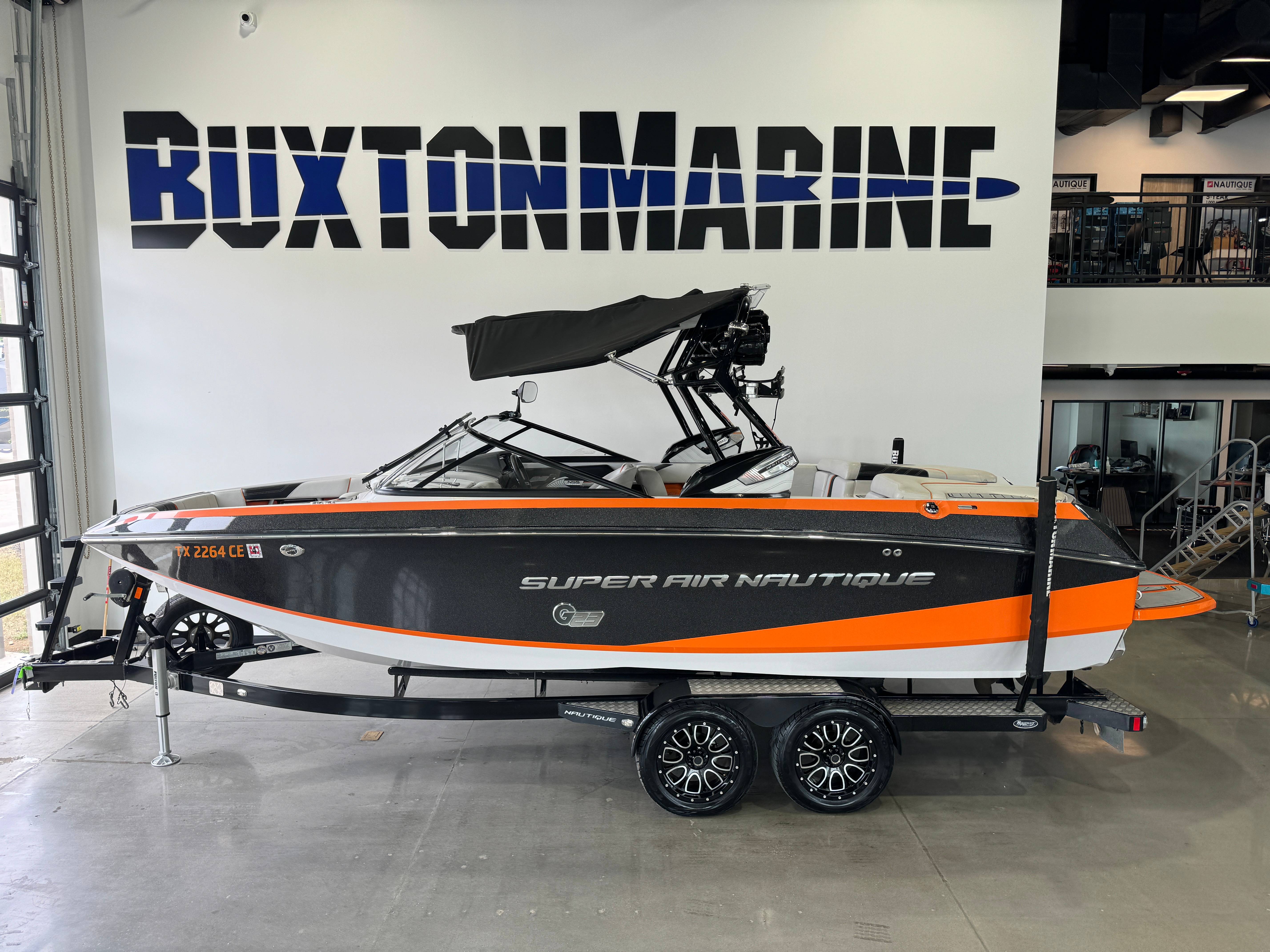 boat.Title