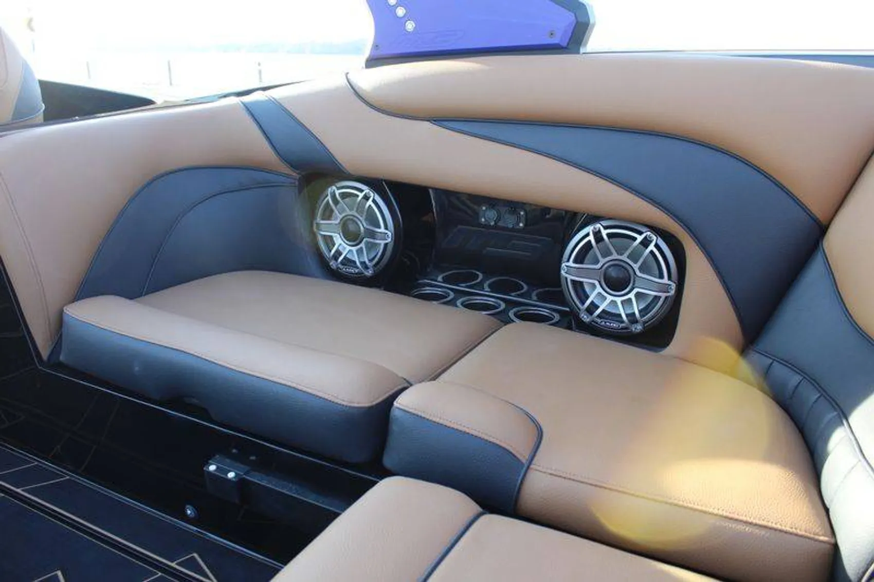 2023 MB Sports B52 23 Alpha