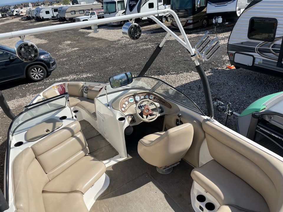 2001 Tige 2100V
