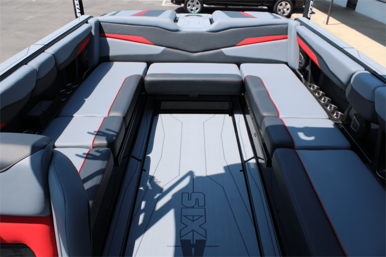 2025 Axis T250