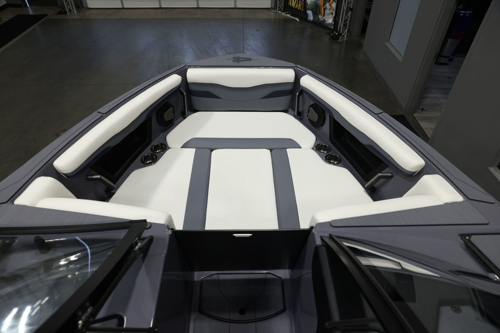 2024 Axis T250