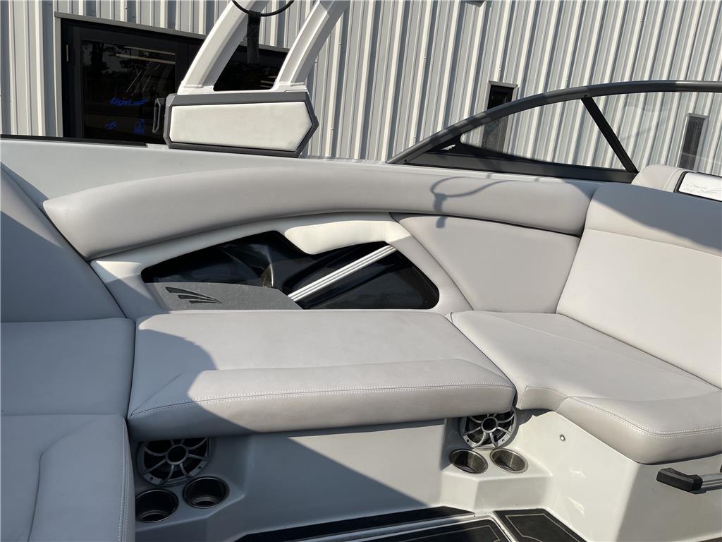 2020 Tigé R21