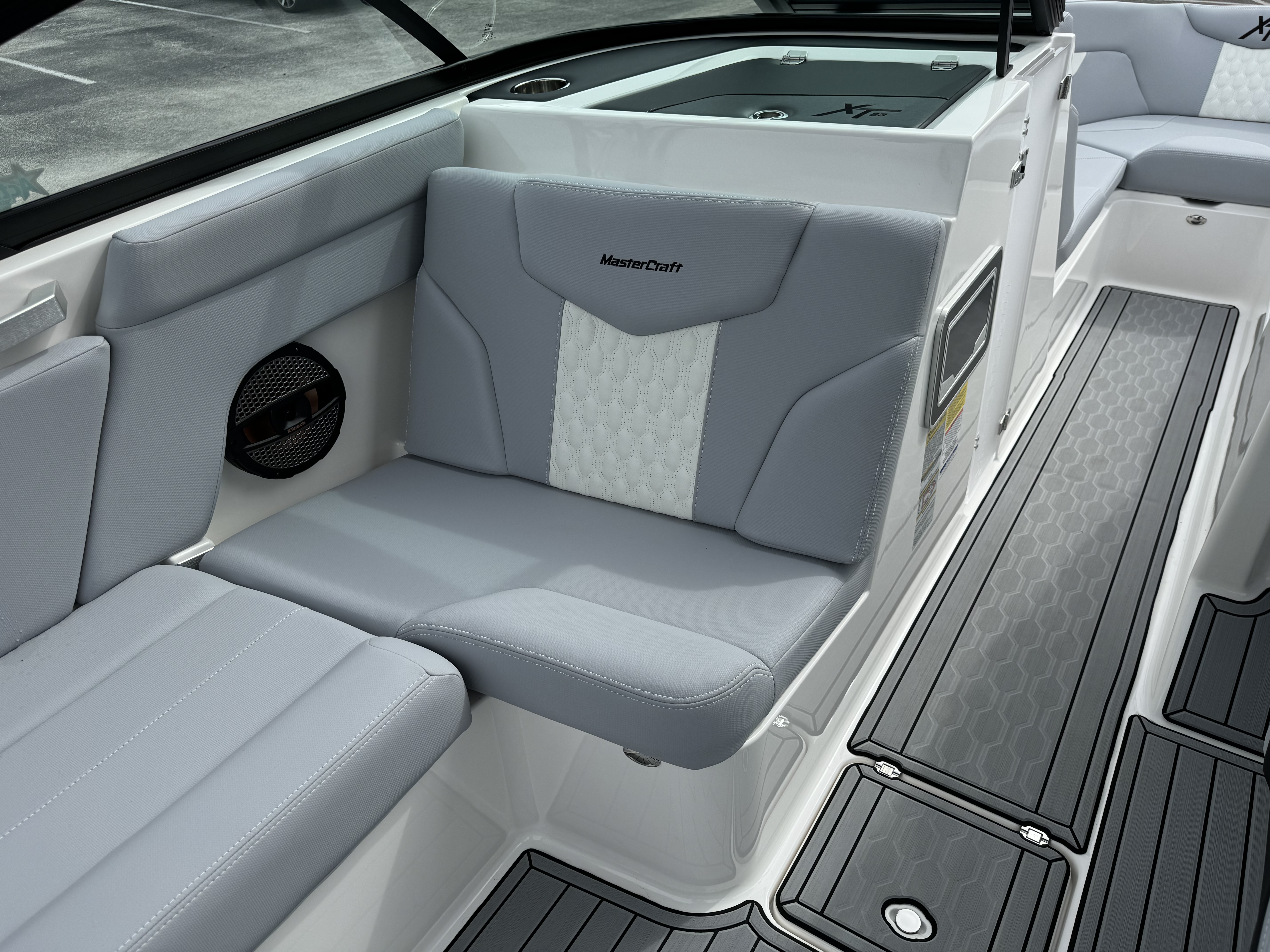 2025 MasterCraft XT23