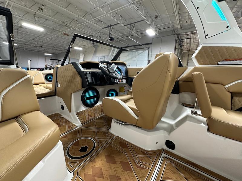 2025 Tige 22RZX