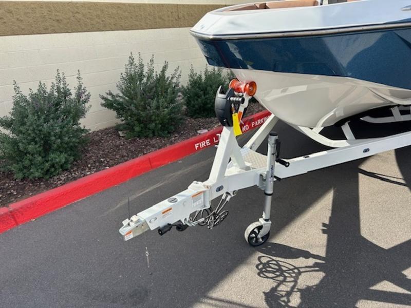 2024 Axis T235