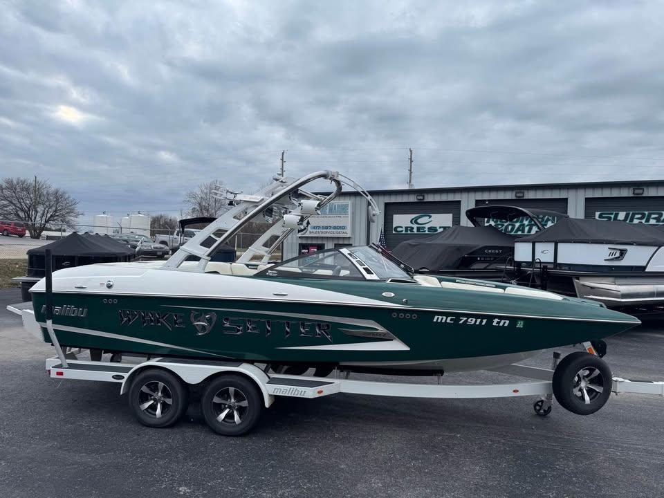 2013 Malibu MXZ 22- 575 supercharged- RARE!!