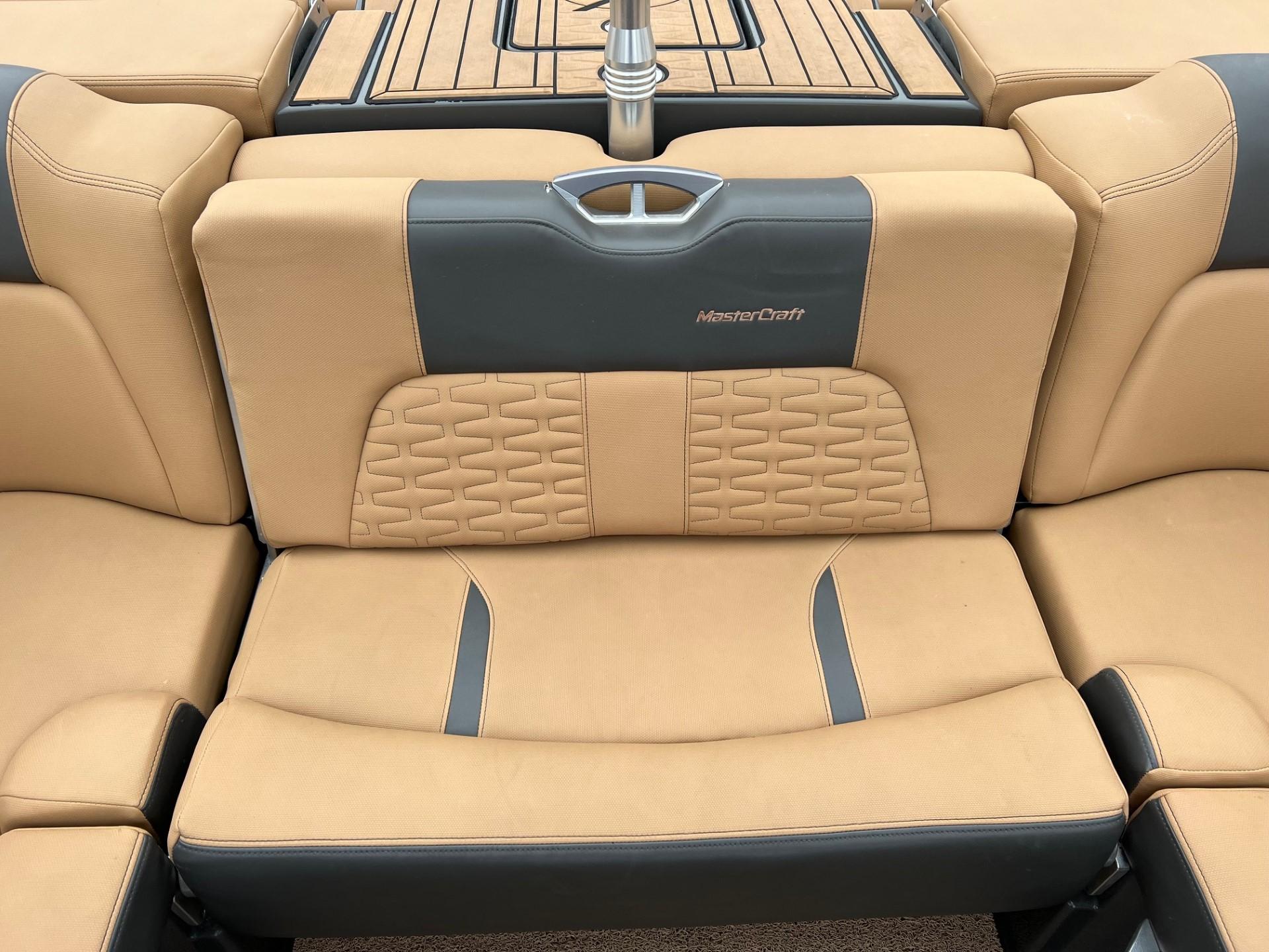 2019 MasterCraft X24