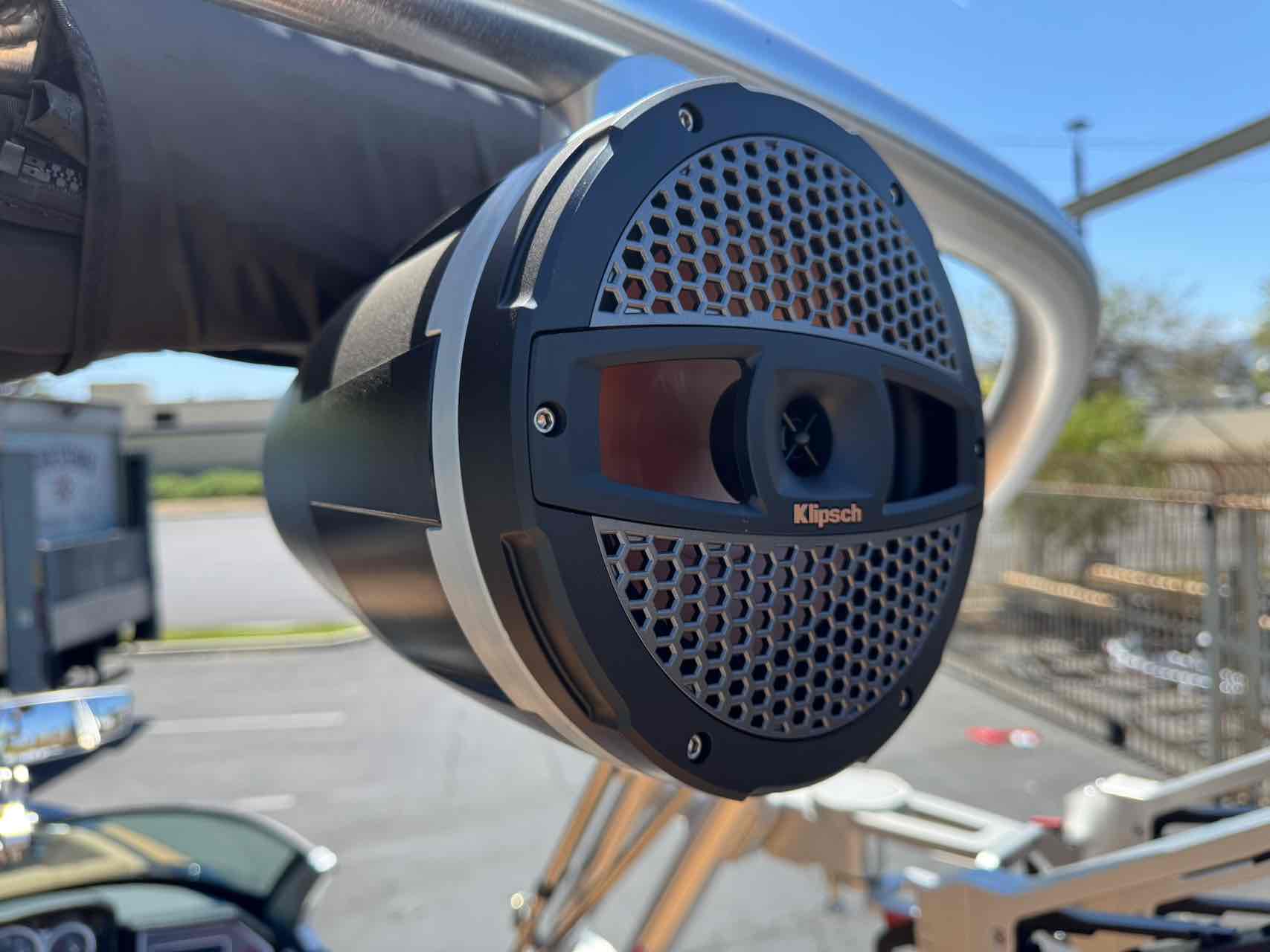 2024 MasterCraft XT24