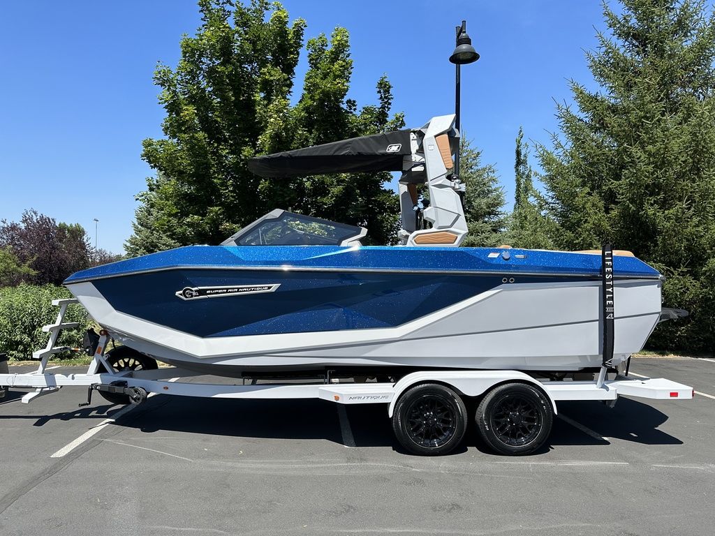 2025 Nautique Super Air Nautique G21