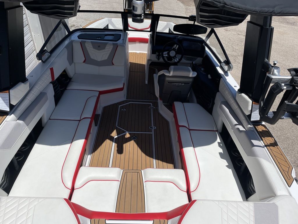 2022 Nautique Super Air Nautique G23