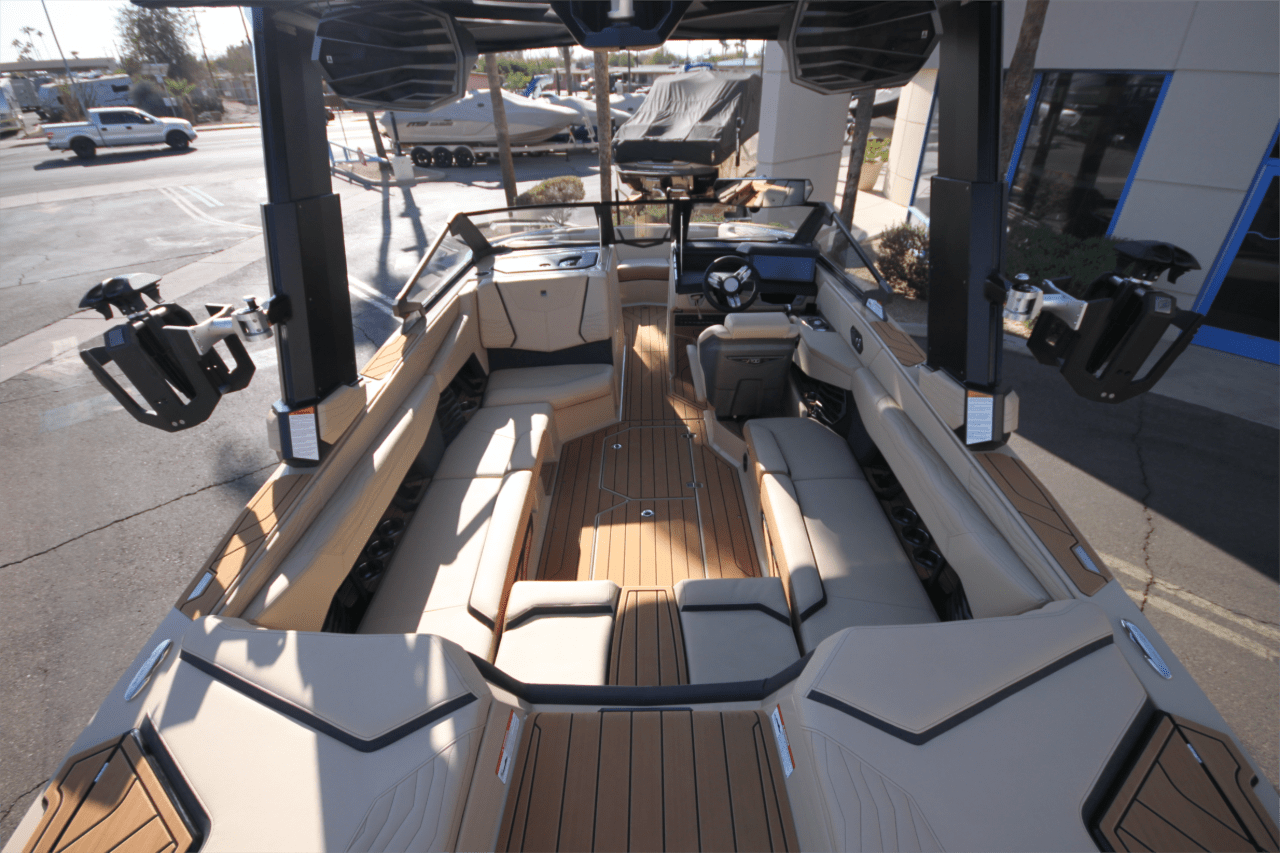 2025 Super Air Nautique G23 &#8220;Centennial Edition&#8221;