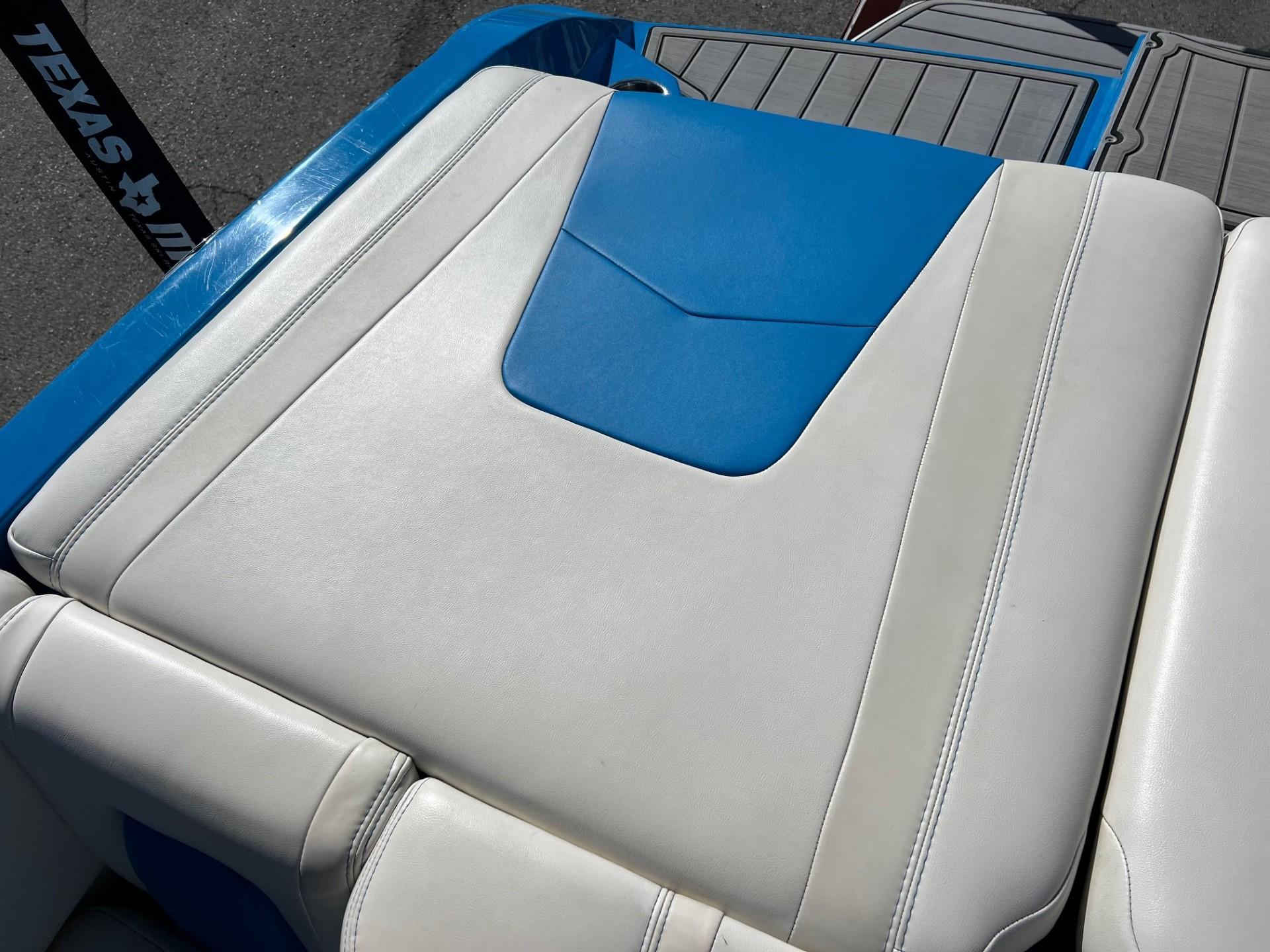 2019 Malibu Wakesetter MLX