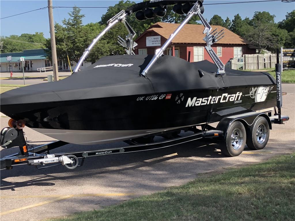 2008 Mastercraft X1 with Go Surf Assist (GSA)