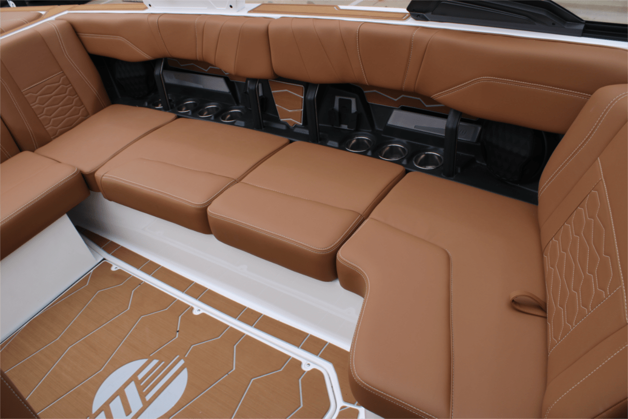 2025 Malibu 22 MXZ