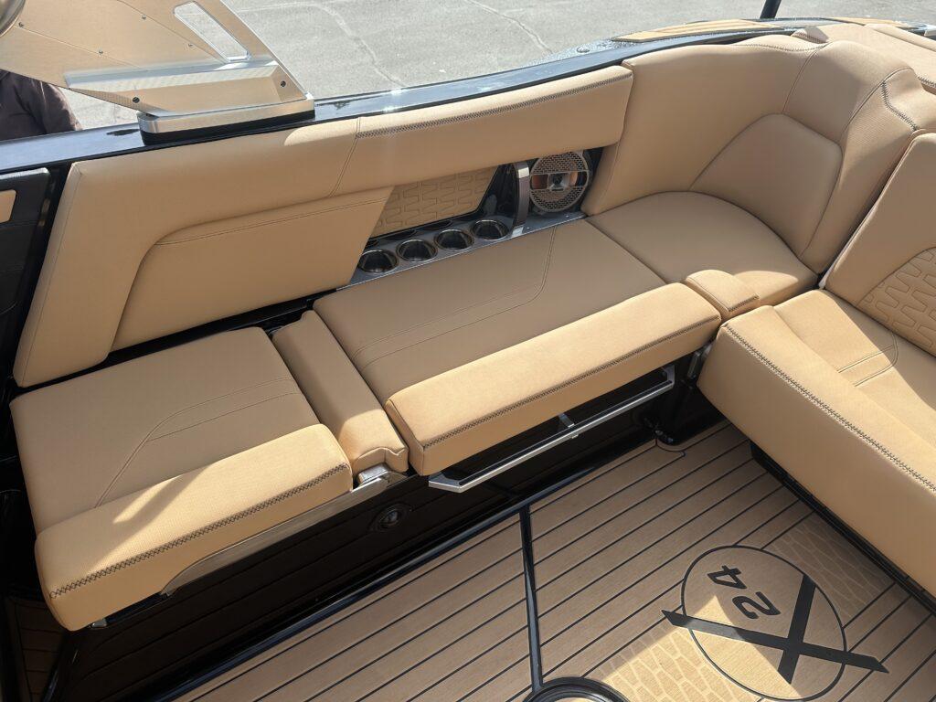 2020 MasterCraft X24
