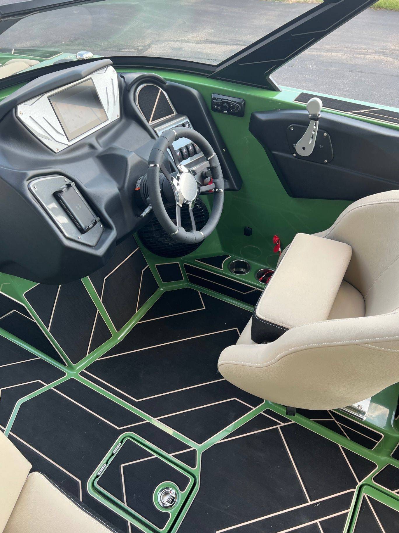 2024 Supreme S240