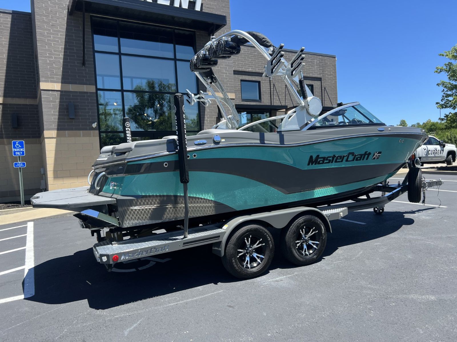 2017 Mastercraft XT21