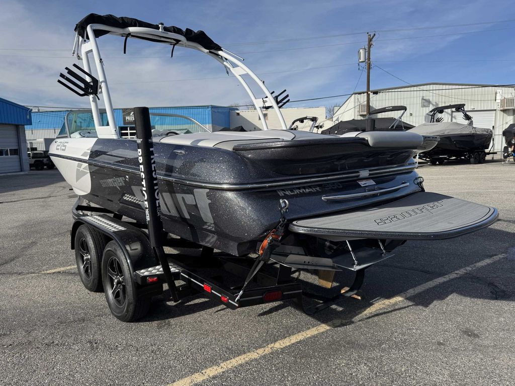 2017 Sanger Boats V215 XTZ