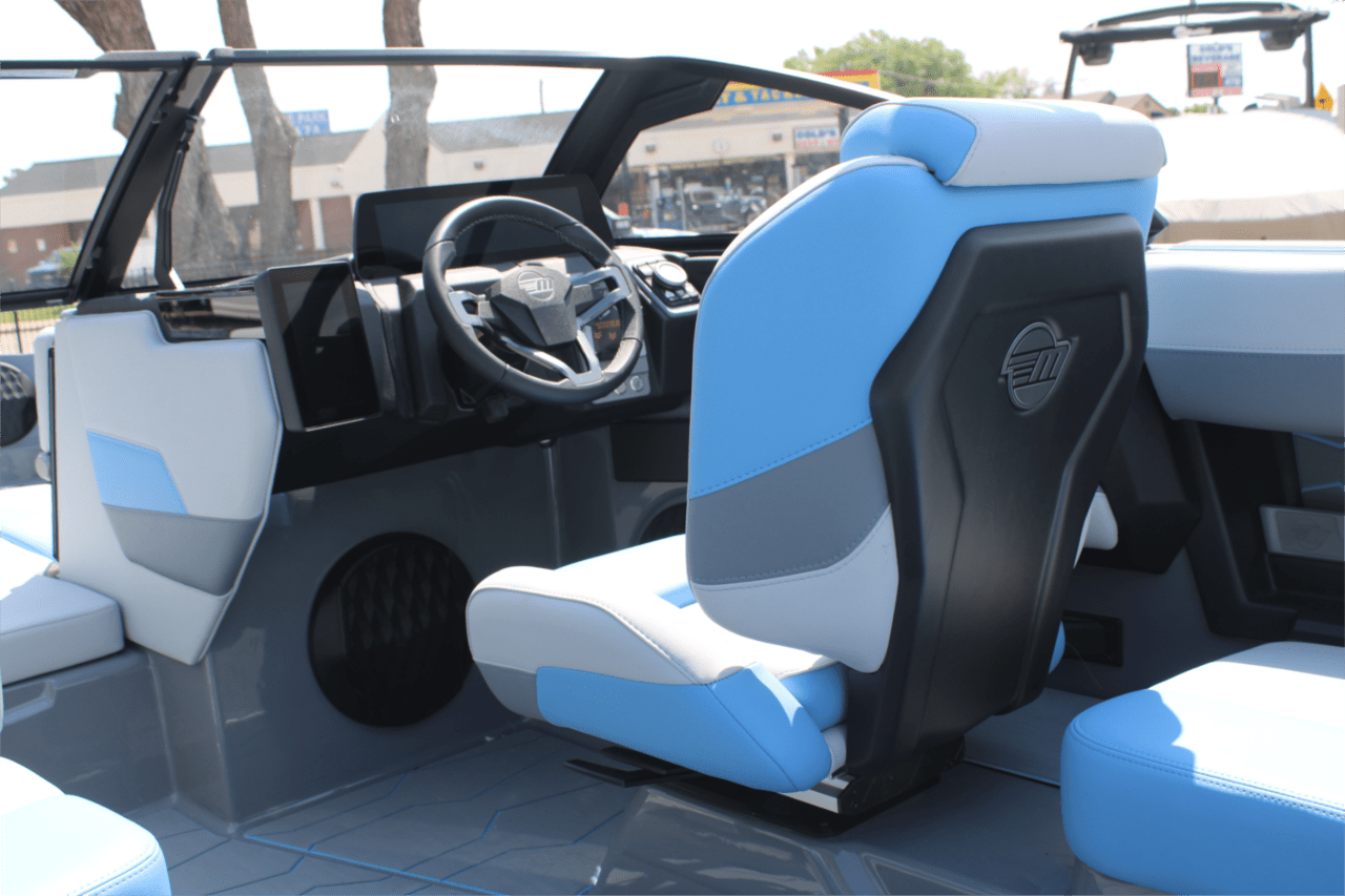2025 Malibu 22 MXZ