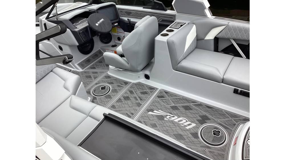 2025 Tige Z3 &#8211; Trailer included