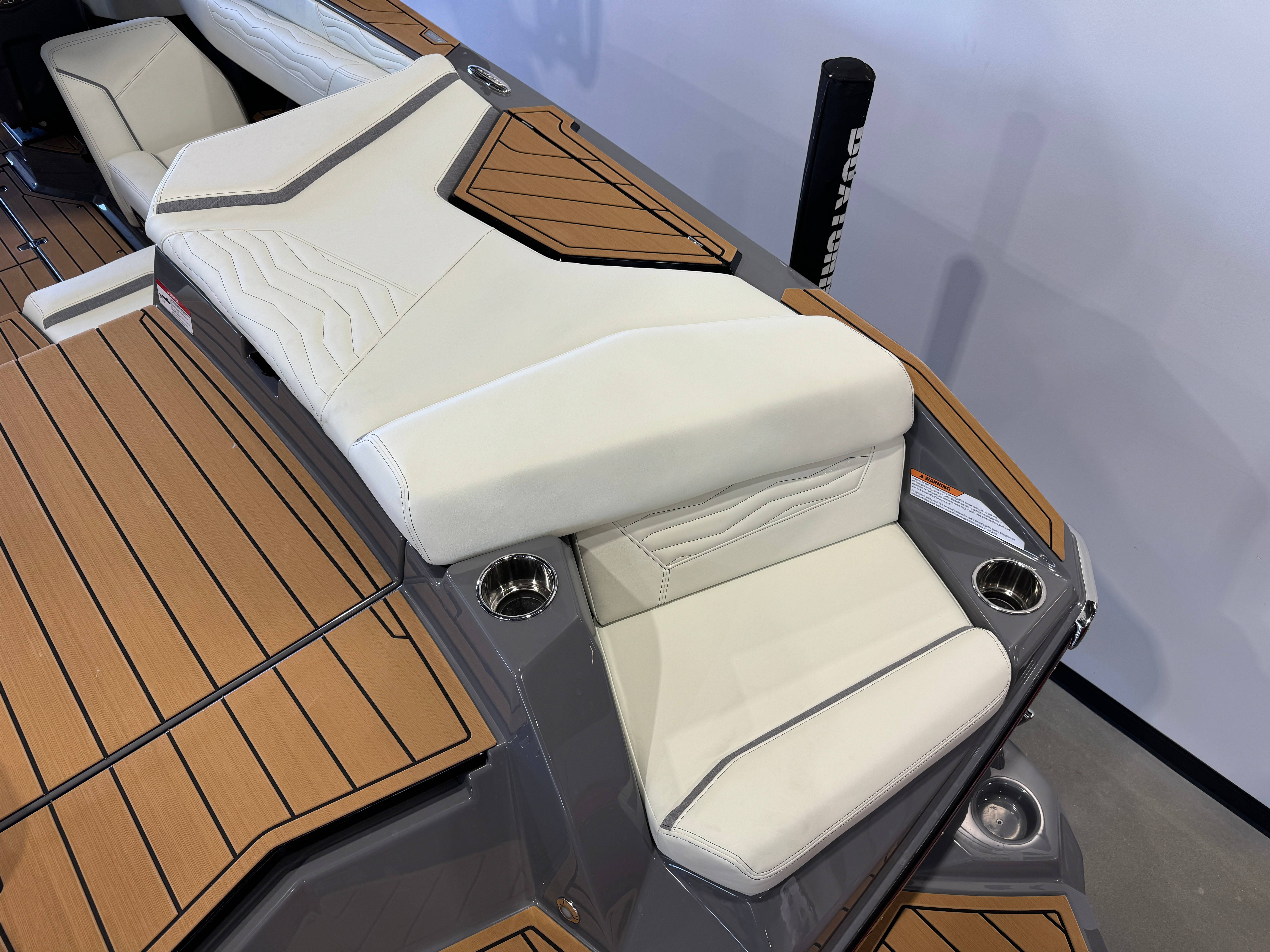 2025 Nautique Super Air Nautique G23