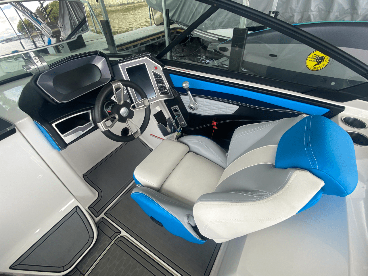 2022 MasterCraft X26