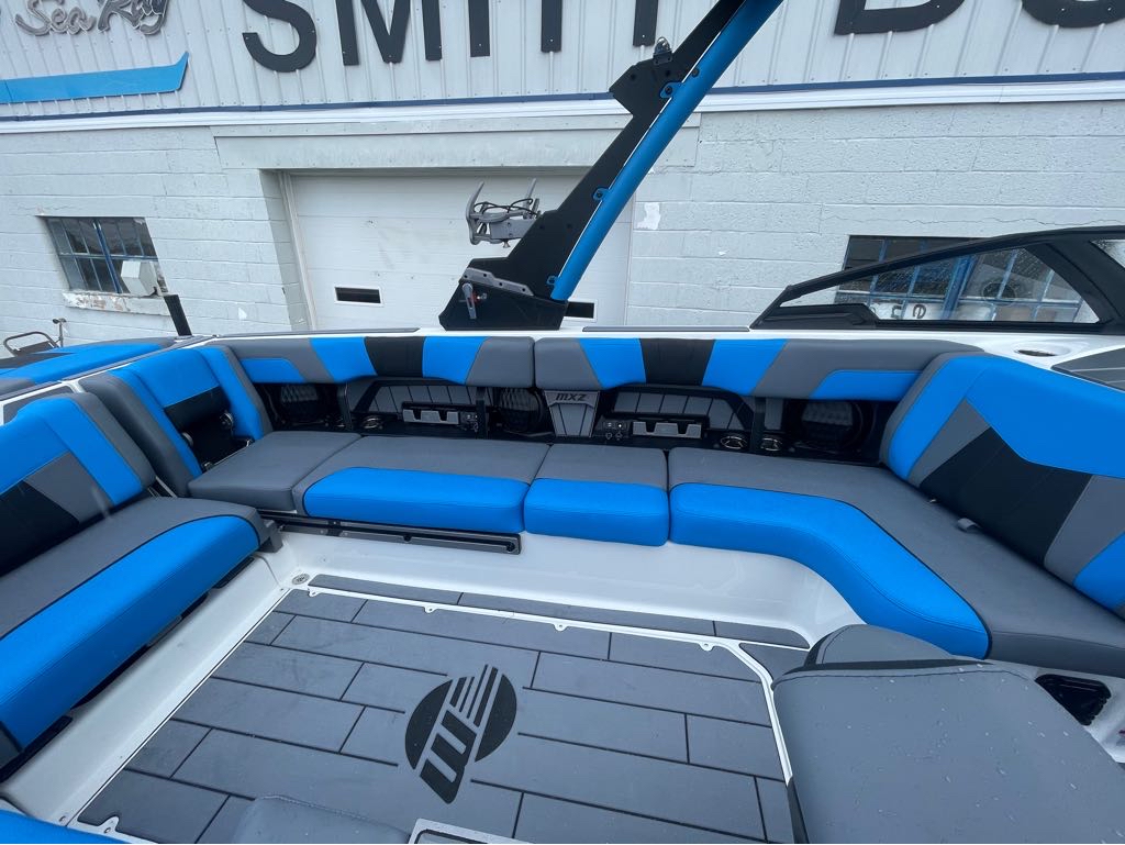 2023 Malibu Boats 24MXZ