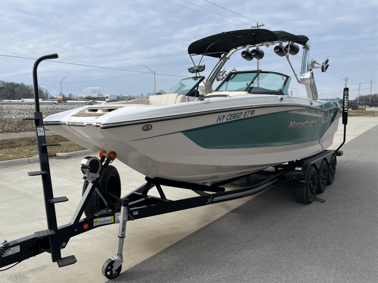 2022 MasterCraft X24