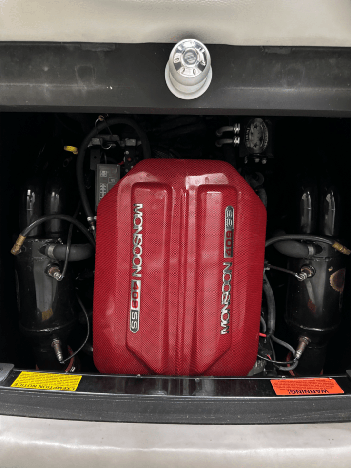 2013 Malibu Wakesetter 22 MXZ
