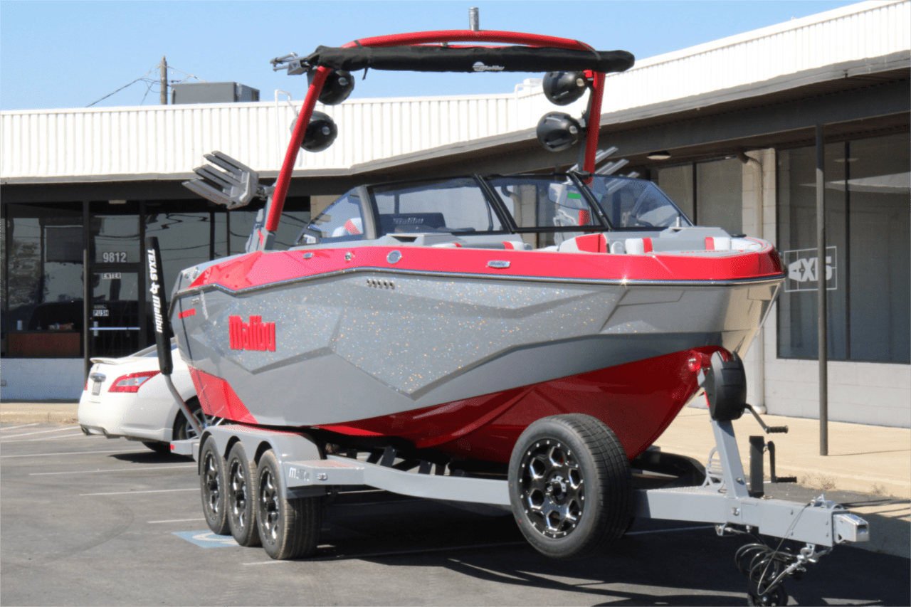 2025 Malibu 25 LSV