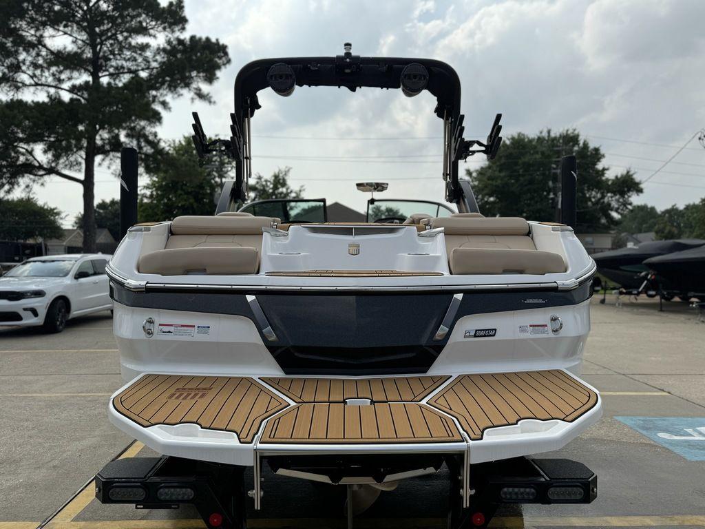2024 MasterCraft X22